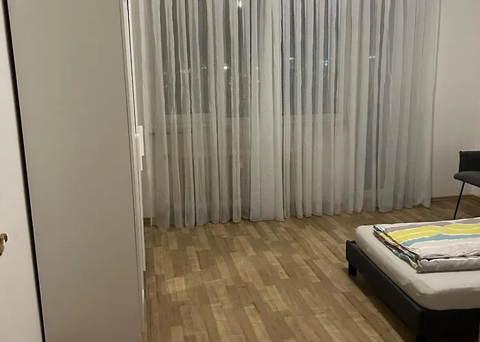3 Bedroom Furnished In Frankfurt * 오펜바흐